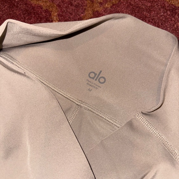 ✨ High Waist Airlift Legging - Picture 7 of 10